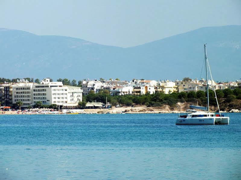 Tuntas Altinkum Aparthotel