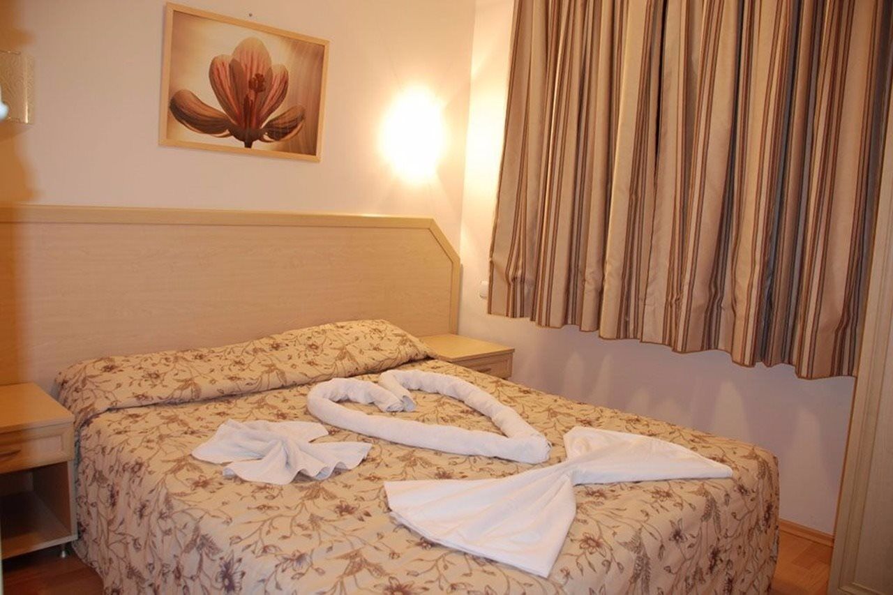 Aparthotel Tuntas Altinkum